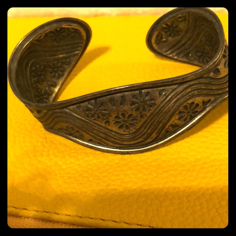 Cuff bracelet